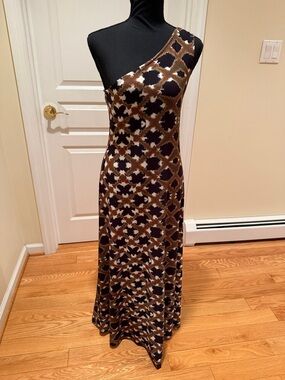 Viereck One-Shoulder Brown & Black Geometric Maxi Dress